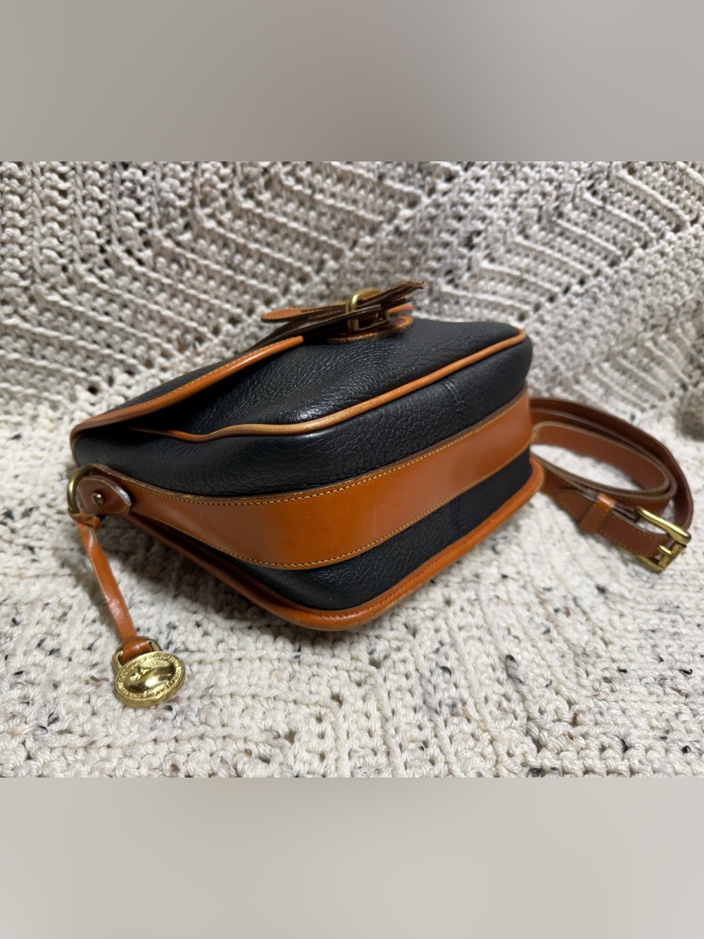 Vintage Dooney & Bourke Square Equestrian Flap Bag - Picture 4 of 11
